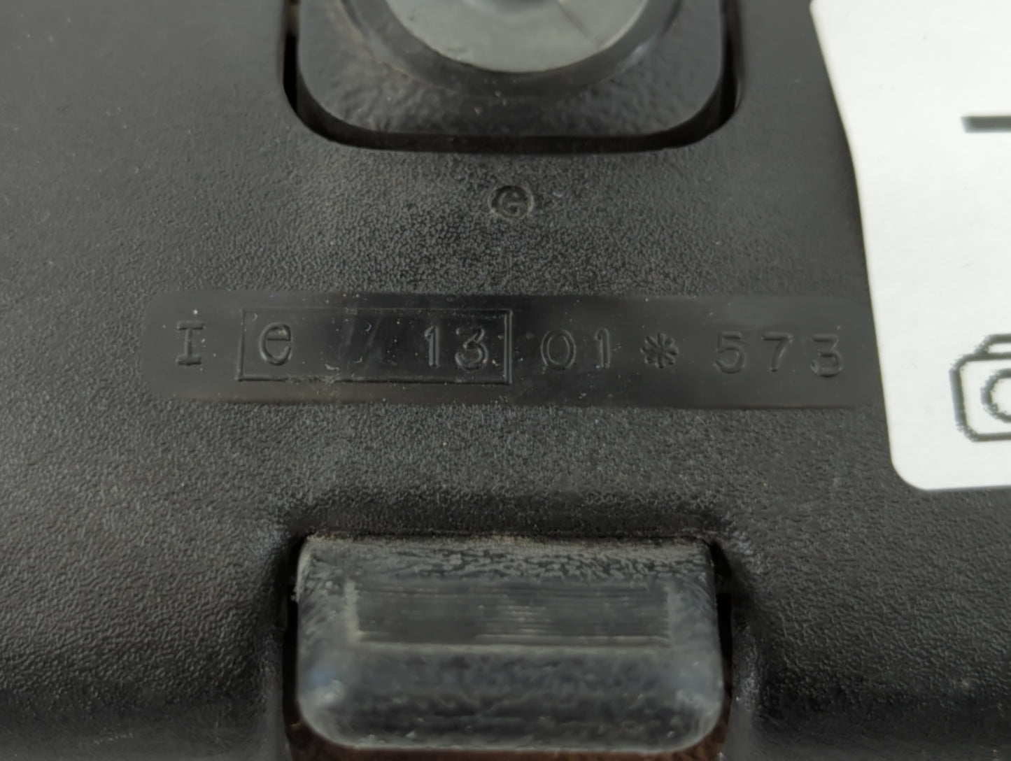 1993 Gmc Yukon Interior Rear View Mirror Replacement OEM Fits OEM Used Auto Parts - Oemusedautoparts1.com