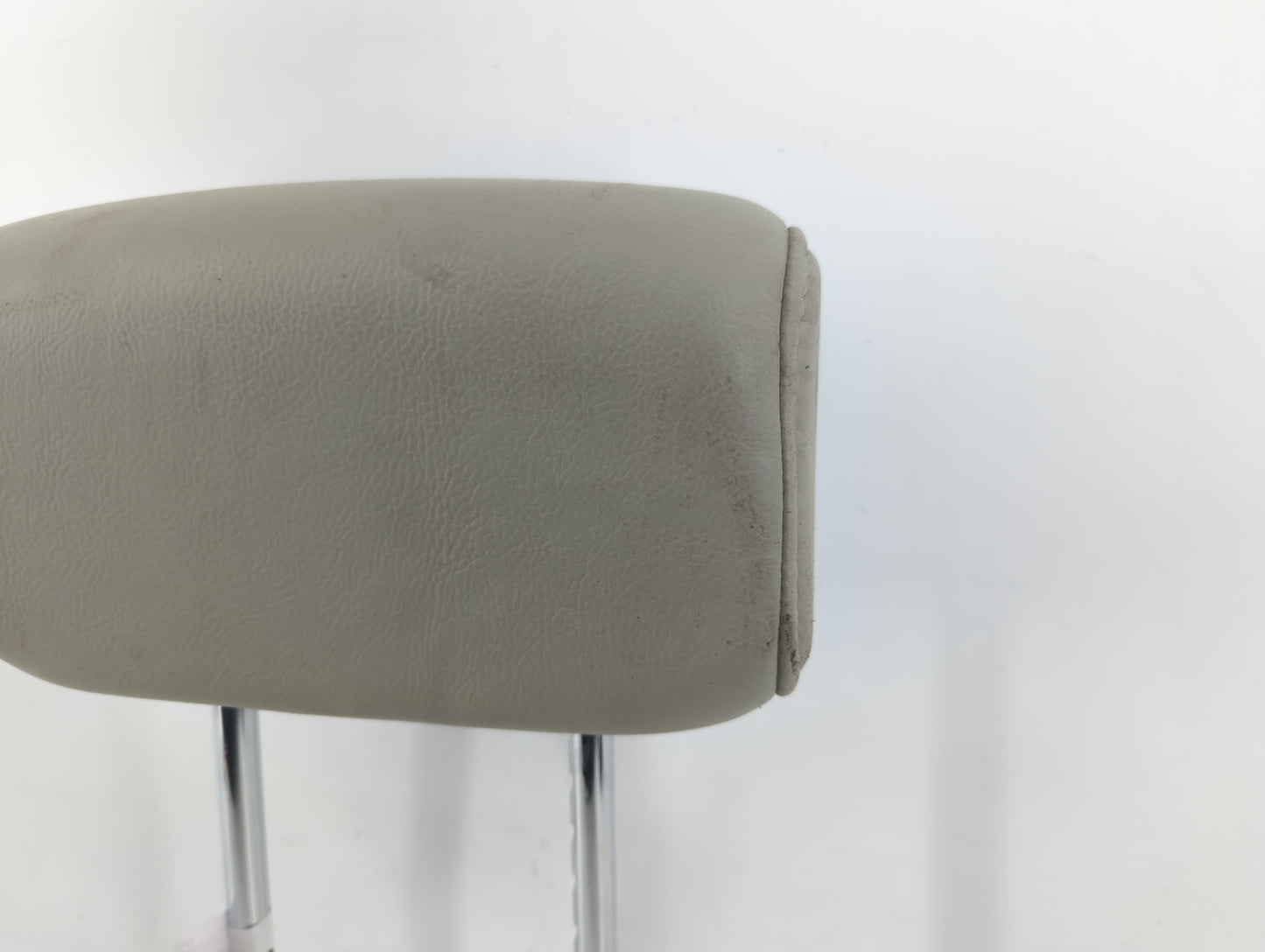 2007 Infiniti Qx56 Headrest Head Rest Front Driver Passenger Seat Fits OEM Used Auto Parts - Oemusedautoparts1.com