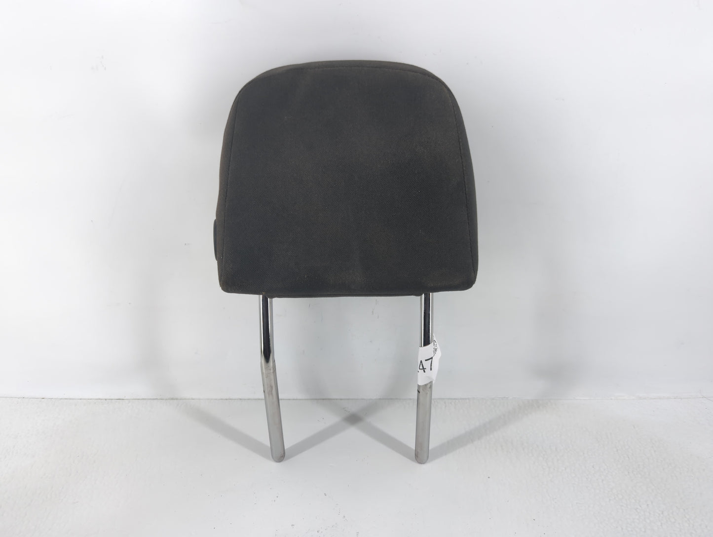 2016-2017 Chevrolet Cruze Headrest Head Rest Rear Seat Fits Fits 2016 2017 OEM Used Auto Parts - Oemusedautoparts1.com