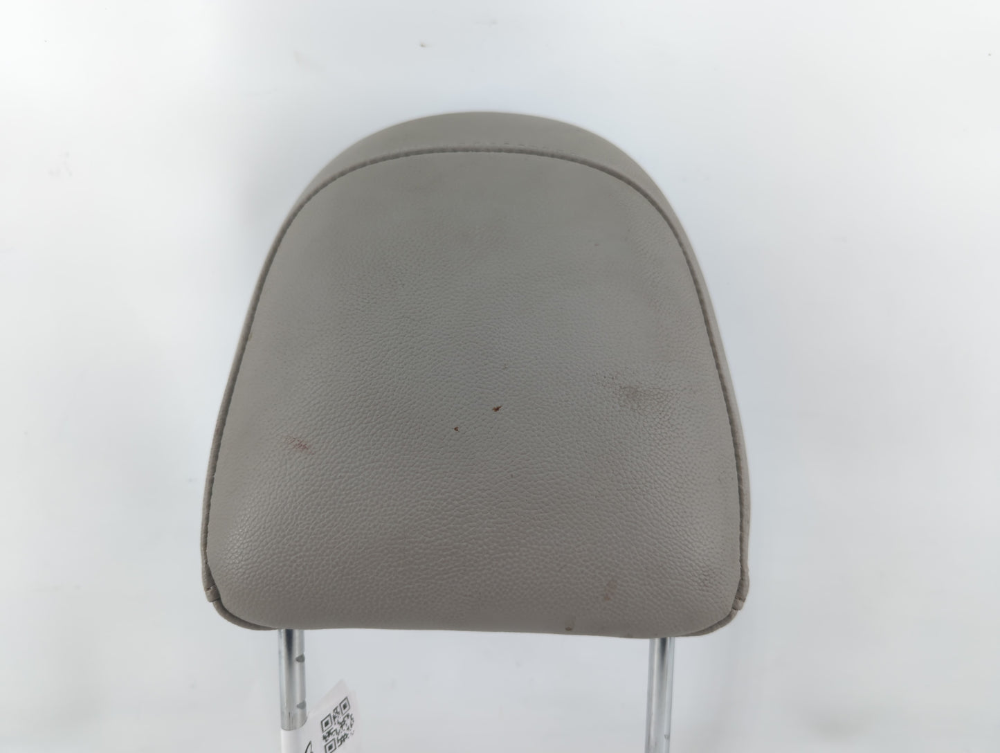 2005-2007 Chrysler 300 Headrest Head Rest Front Driver Passenger Seat Fits Fits 2005 2006 2007 OEM Used Auto Parts - Oemusedautoparts1.com