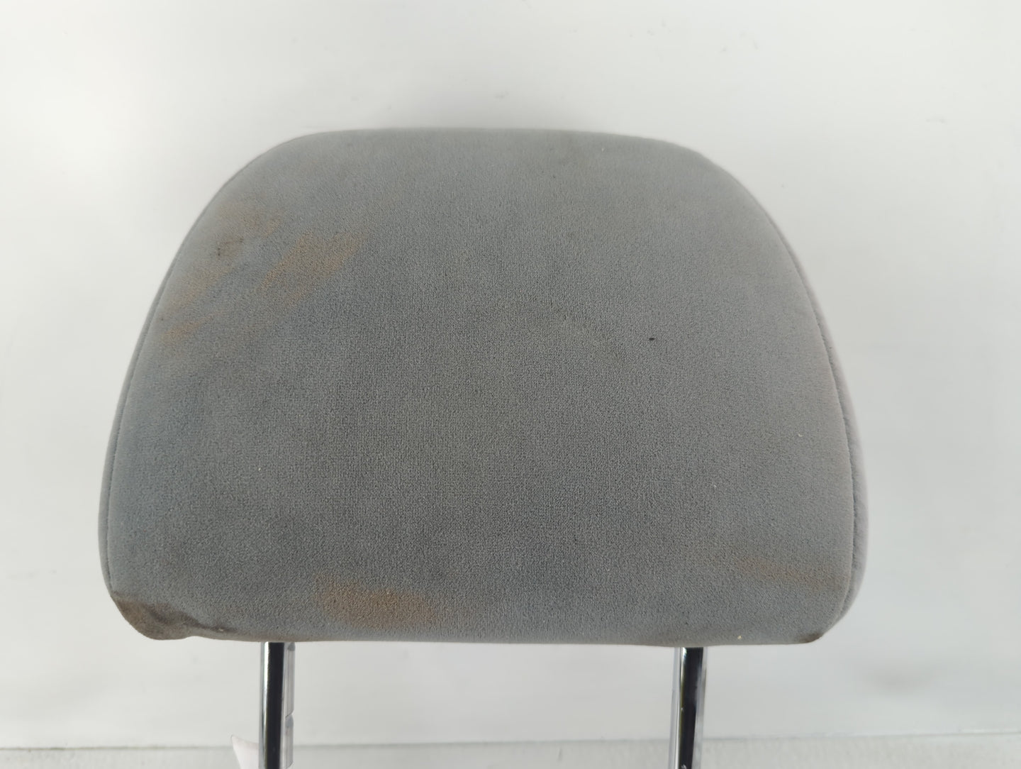 2005-2006 Ford Five Hundred Headrest Head Rest Front Driver Passenger Seat Fits Fits 2005 2006 OEM Used Auto Parts - Oemusedautoparts1.com