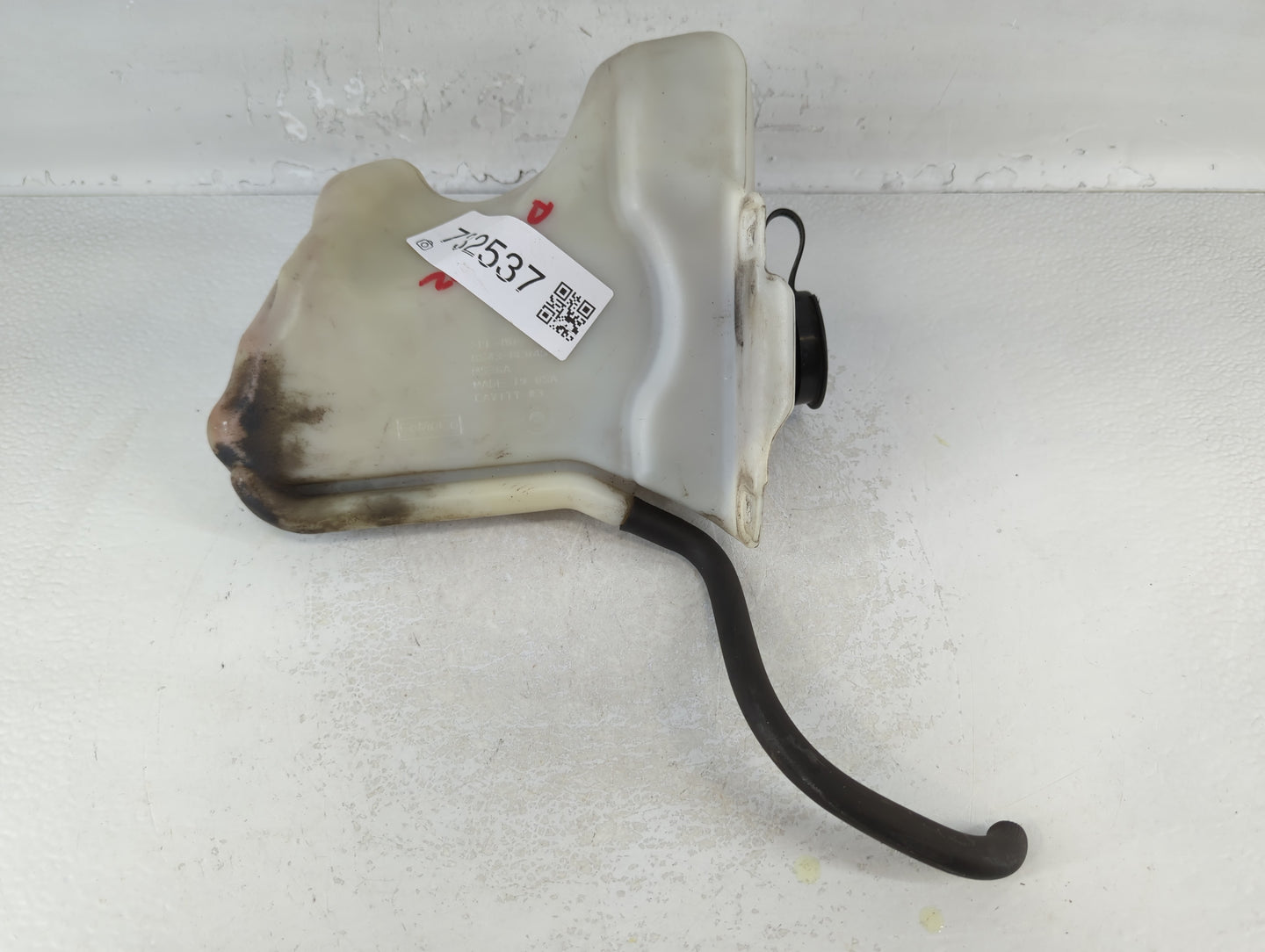 2008-2011 Ford Focus Windshield Washer Fluid Reservoir Bottle Oem - Oemusedautoparts1.com