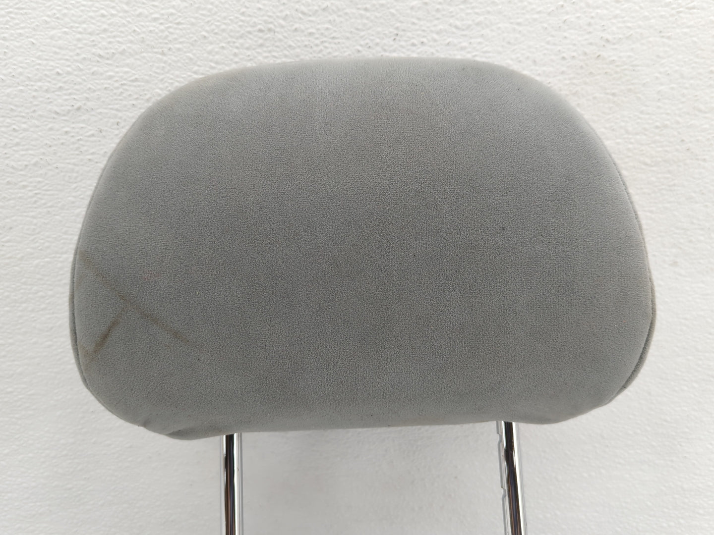 2005-2006 Ford Five Hundred Headrest Head Rest Front Driver Passenger Seat Fits Fits 2005 2006 OEM Used Auto Parts - Oemusedautoparts1.com