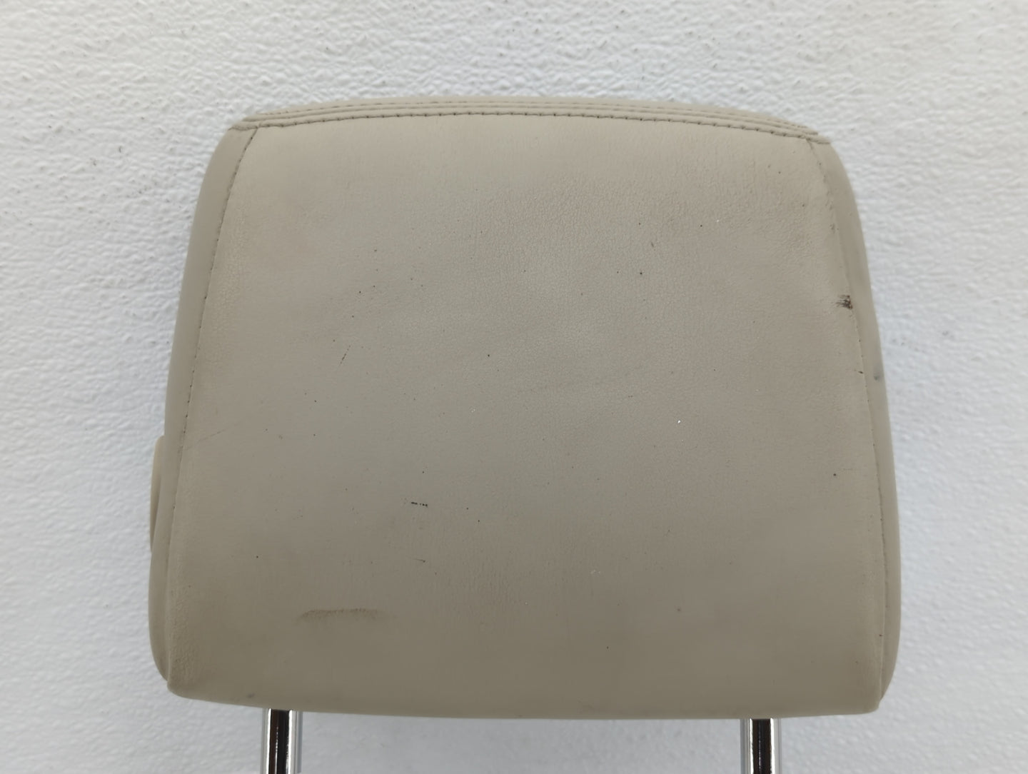 2010 Cadillac Srx Headrest Head Rest Front Driver Passenger Seat Fits OEM Used Auto Parts - Oemusedautoparts1.com