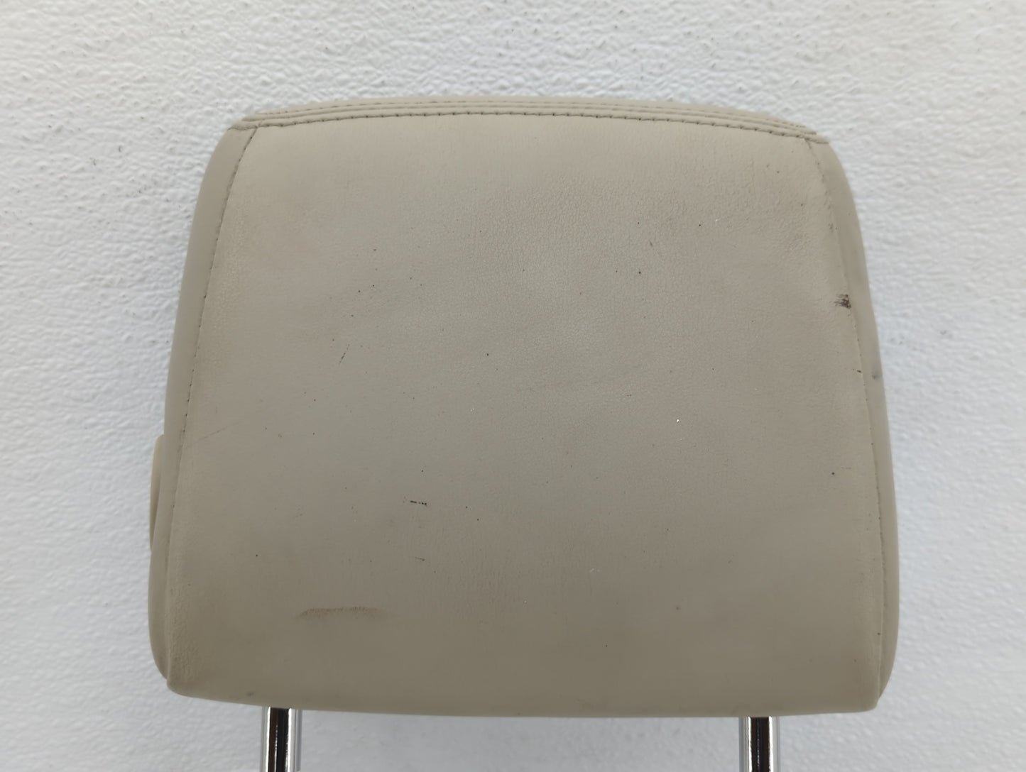 2010 Cadillac Srx Headrest Head Rest Front Driver Passenger Seat Fits OEM Used Auto Parts - Oemusedautoparts1.com