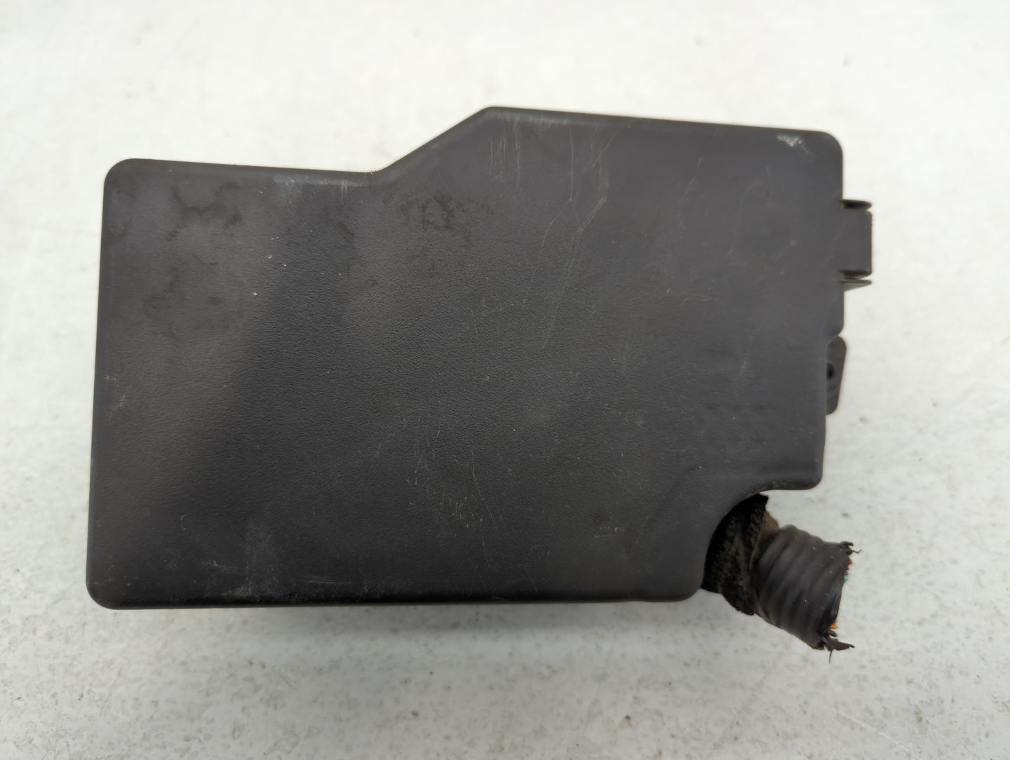2011 Mazda 3 Fusebox Fuse Box Panel Relay Module P/N:BBM6-66761 Fits OEM Used Auto Parts - Oemusedautoparts1.com