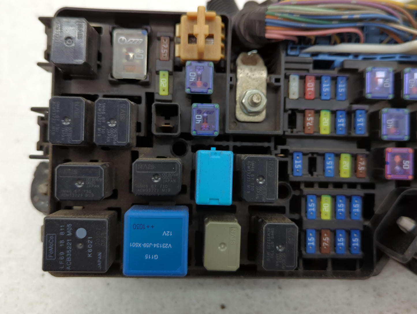 2011 Mazda 3 Fusebox Fuse Box Panel Relay Module P/N:BBM6-66761 Fits OEM Used Auto Parts - Oemusedautoparts1.com