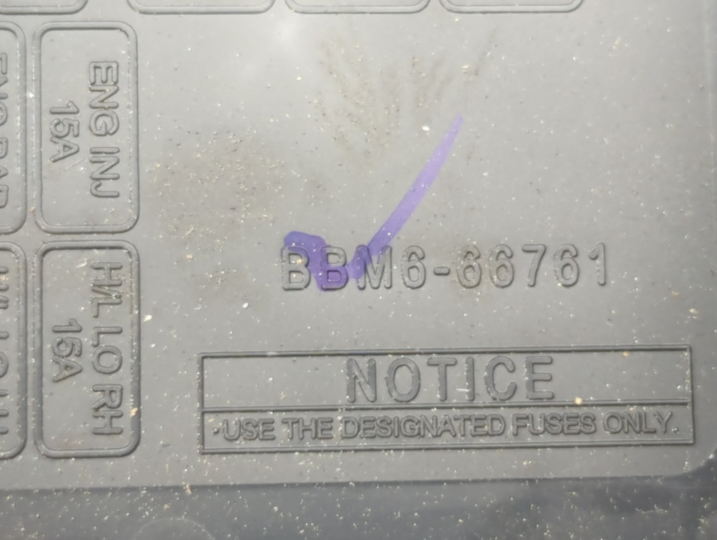 2011 Mazda 3 Fusebox Fuse Box Panel Relay Module P/N:BBM6-66761 Fits OEM Used Auto Parts - Oemusedautoparts1.com