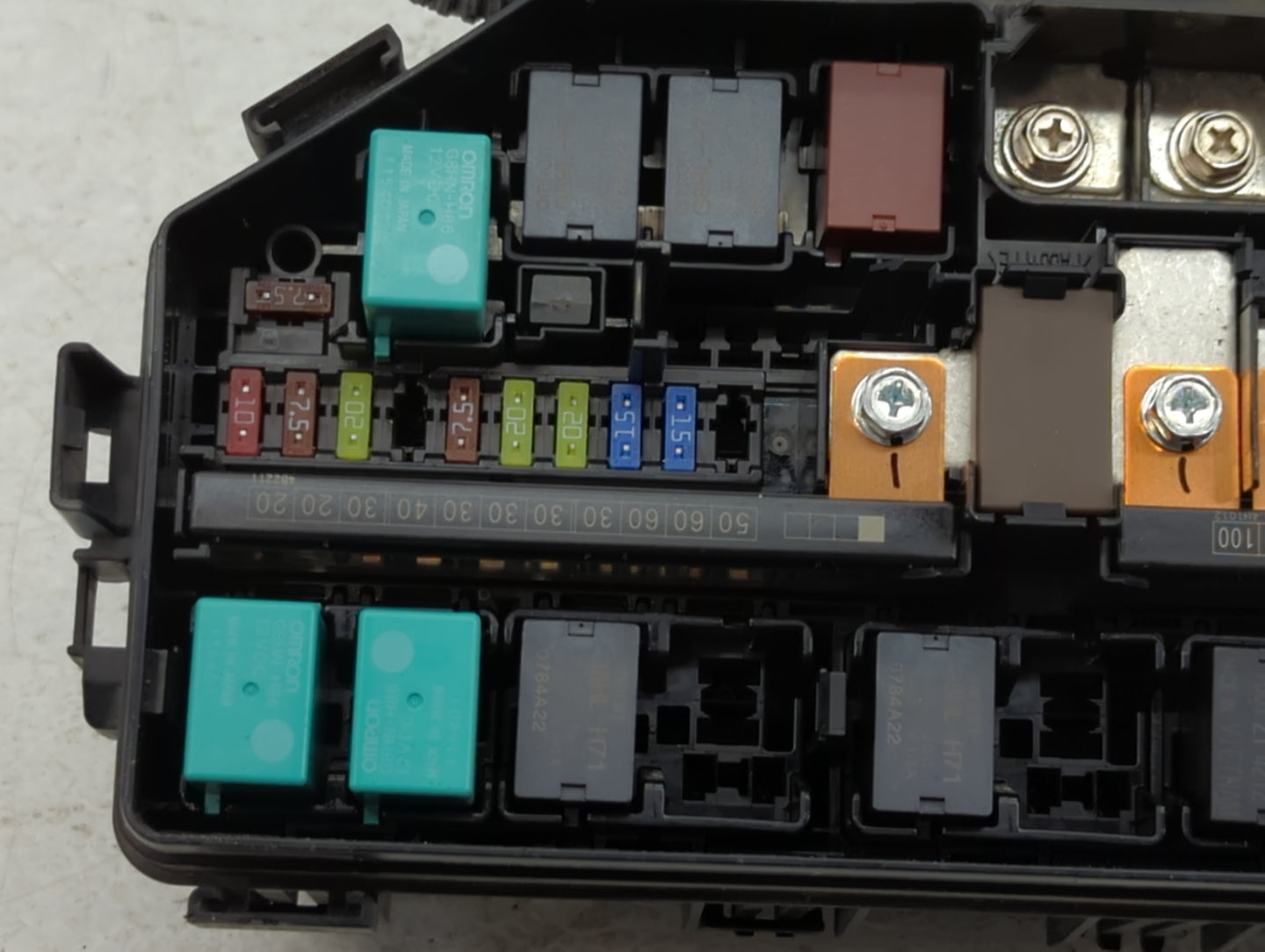 2015 Honda Civic Fusebox Fuse Box Panel Relay Module P/N:072R118KWH TR0 A012 A0 Fits OEM Used Auto Parts - Oemusedautoparts1.com