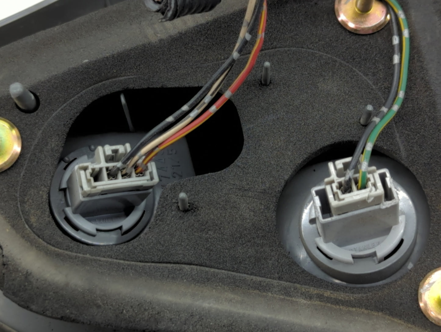 2001-2002 Honda Civic Tail Light Assembly Passenger Right OEM Fits Fits 2001 2002 2003 OEM Used Auto Parts - Oemusedautoparts1.com