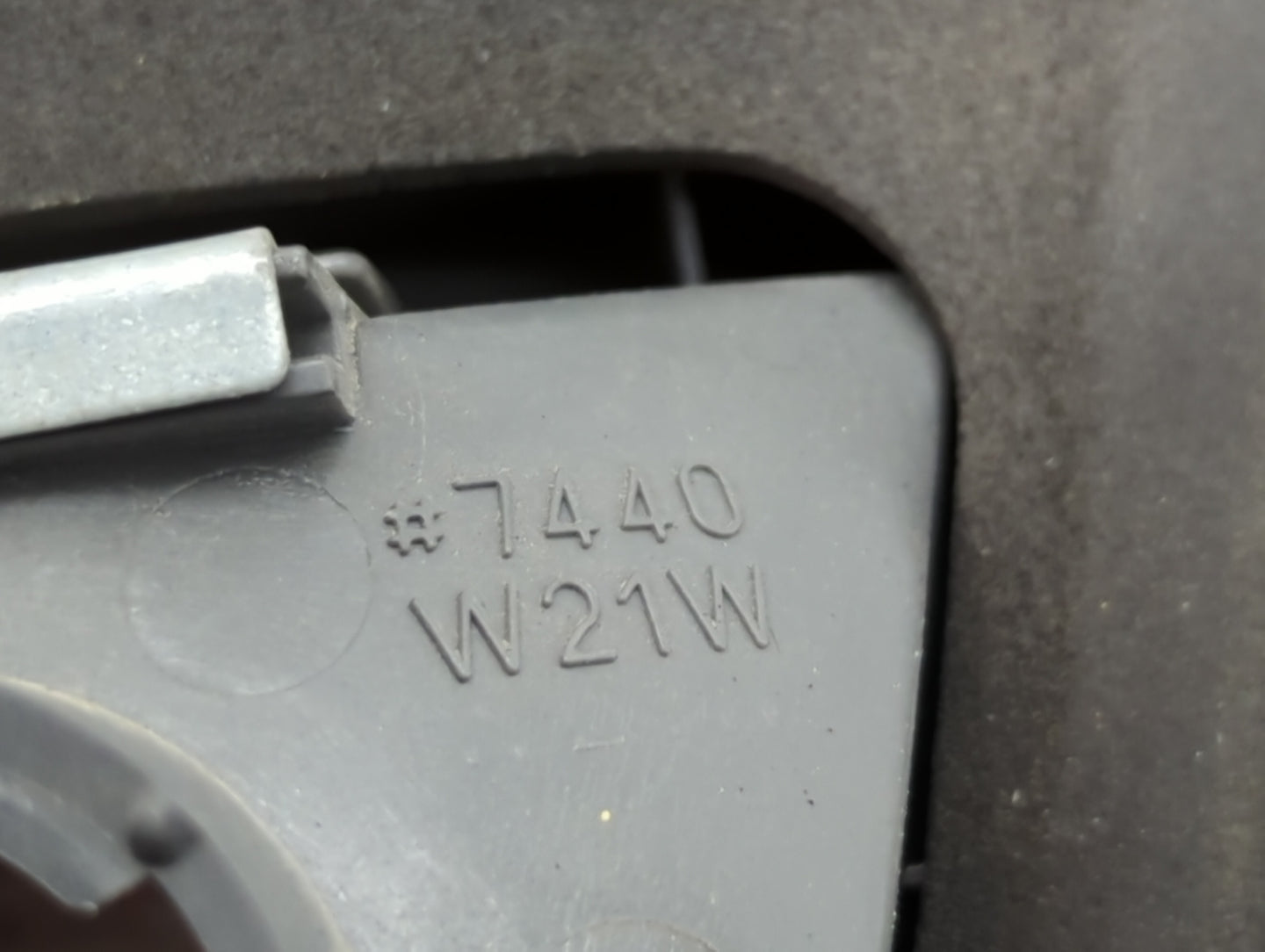 2001-2002 Honda Civic Tail Light Assembly Passenger Right OEM P/N:7440 W21W Fits Fits 2001 2002 OEM Used Auto Parts - Oemusedautoparts1.com