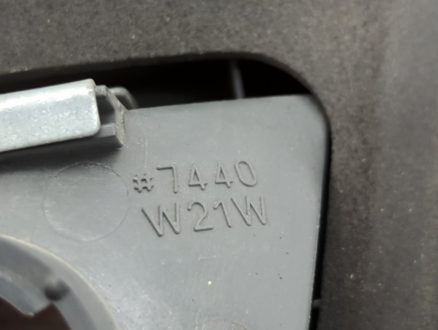 2001-2002 Honda Civic Tail Light Assembly Passenger Right OEM P/N:7440 W21W Fits Fits 2001 2002 OEM Used Auto Parts - Oemusedautoparts1.com