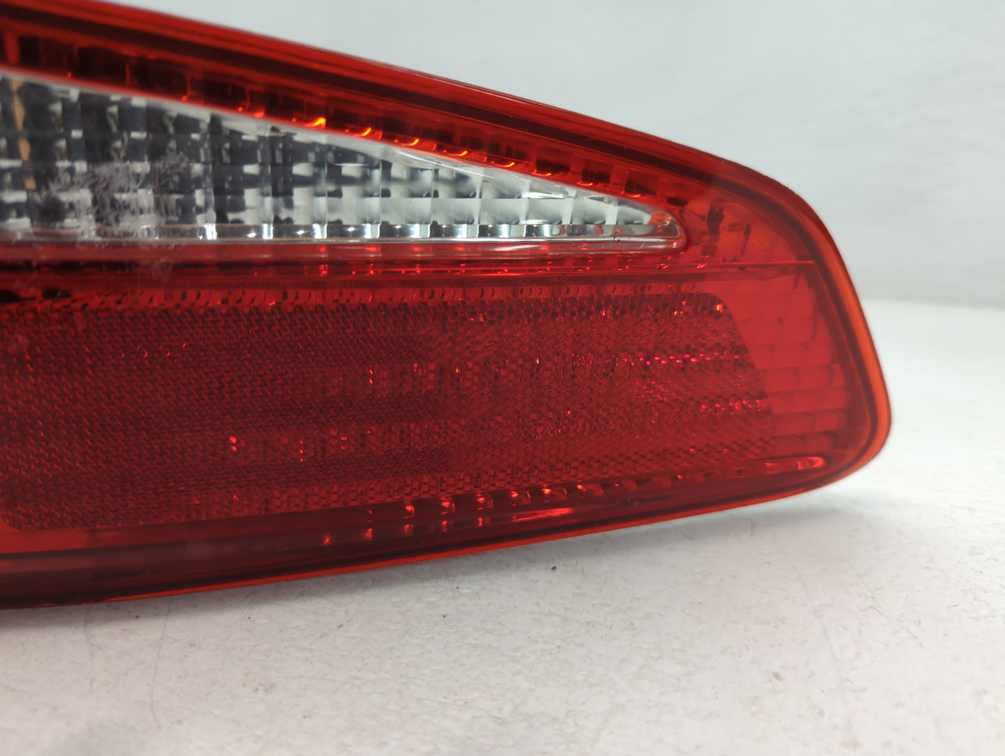 2003-2004 Honda Accord Tail Light Assembly Passenger Right OEM P/N:W21/5W 7443 Fits Fits 2003 2004 OEM Used Auto Parts - Oemusedautoparts1.com