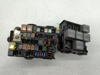 2010-2012 Ford Fusion Fusebox Fuse Box Panel Relay Module P/N:BE5T-14290-E Fits Fits 2010 2011 2012 OEM Used Auto Parts - Oemusedautoparts1.com