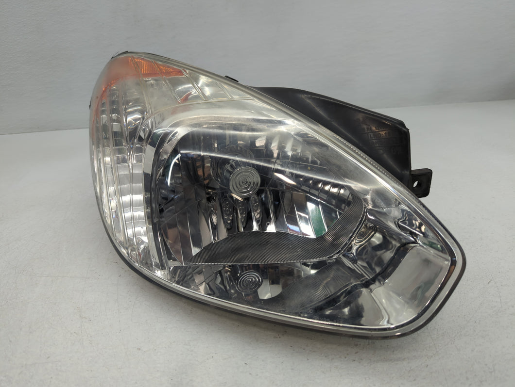 2006-2011 Hyundai Accent Passenger Right Oem Head Light Headlight Lamp