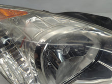 2006-2011 Hyundai Accent Passenger Right Oem Head Light Headlight Lamp