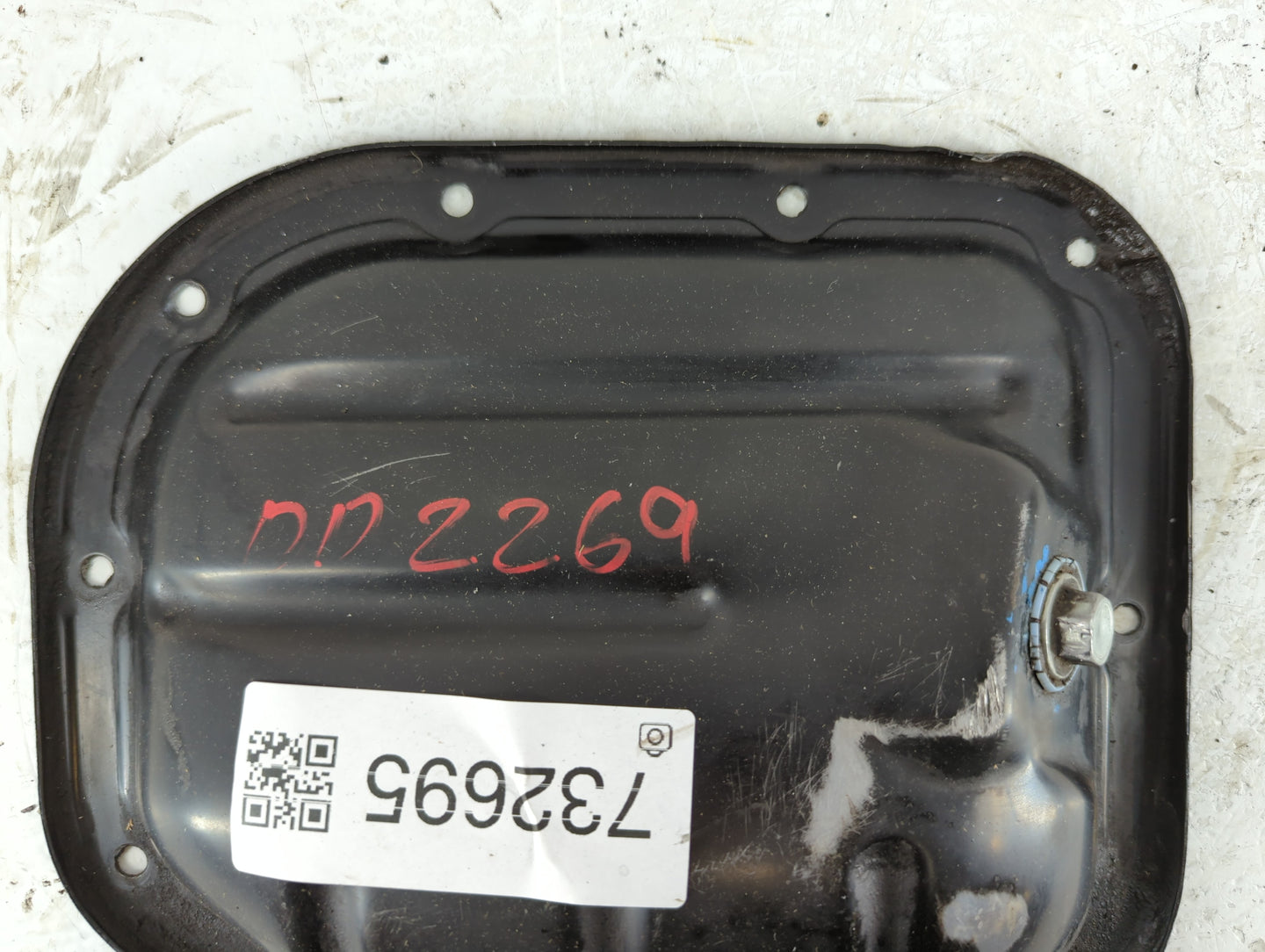 2004-2006 Scion Xa Engine Oil Pan Fits OEM Used Auto Parts - Oemusedautoparts1.com