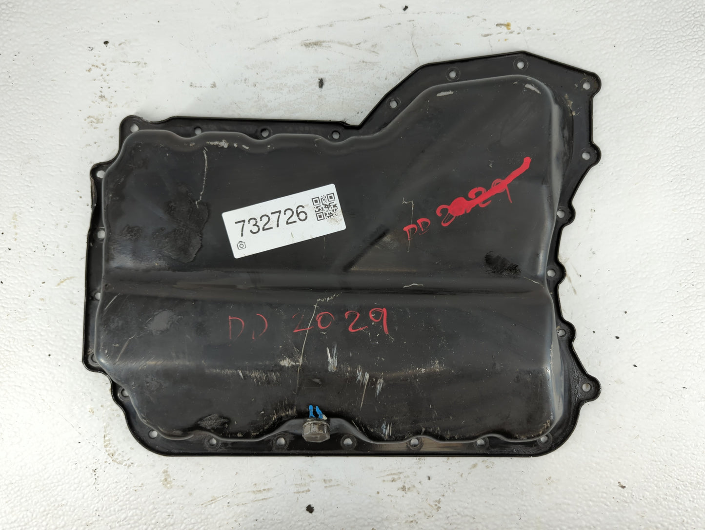 2005-2014 Volkswagen Jetta Engine Oil Pan Fits Fits 2005 2006 2007 2008 2009 2010 2011 2012 2013 2014 OEM Used Auto Parts - Oemusedautoparts1.com