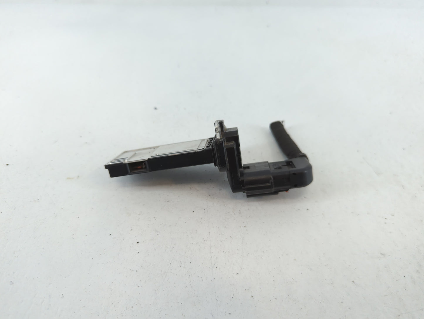 2017-2020 Cadillac Xt5 Mass Air Flow Meter Maf - Oemusedautoparts1.com