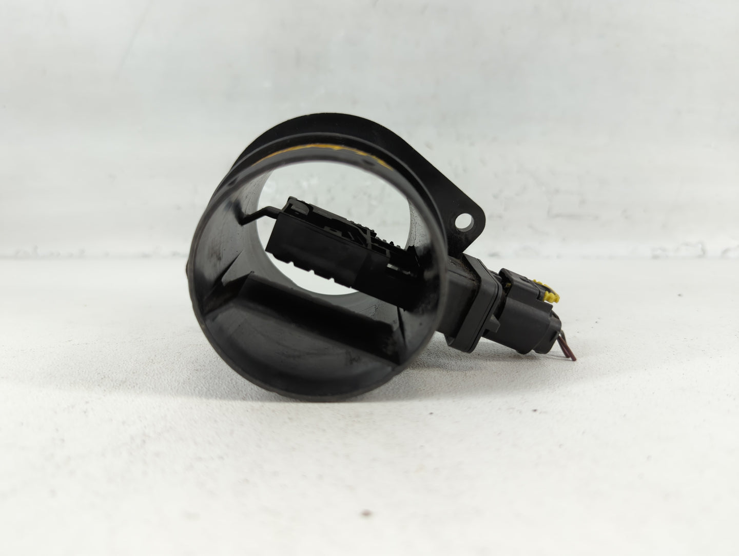 Land Rover Land Rover Mass Air Flow Meter Maf - Oemusedautoparts1.com