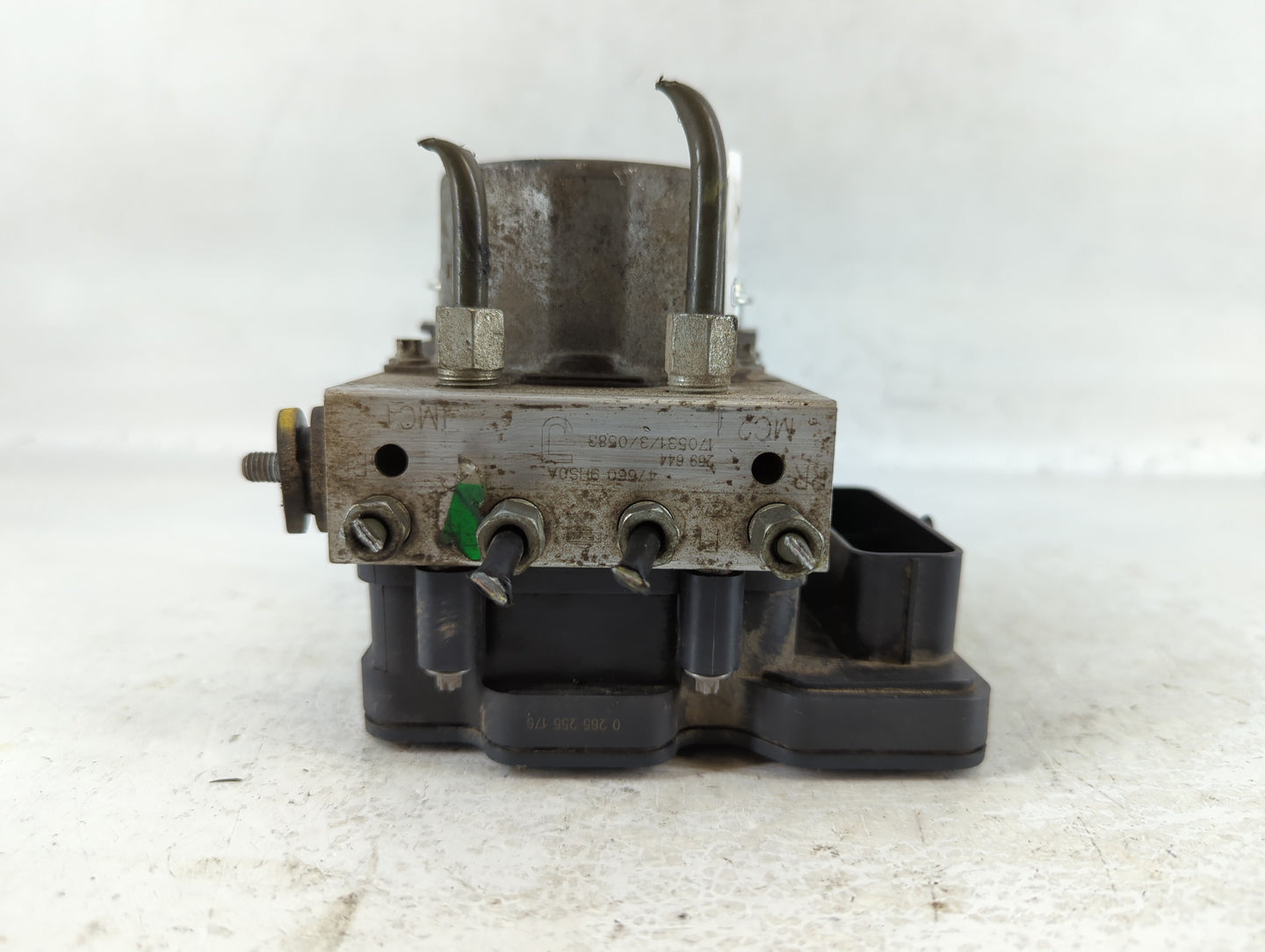 2017 Nissan Altima ABS Pump Control Module Replacement P/N:47660 9HS0A 269 644 Fits OEM Used Auto Parts - Oemusedautoparts1.com