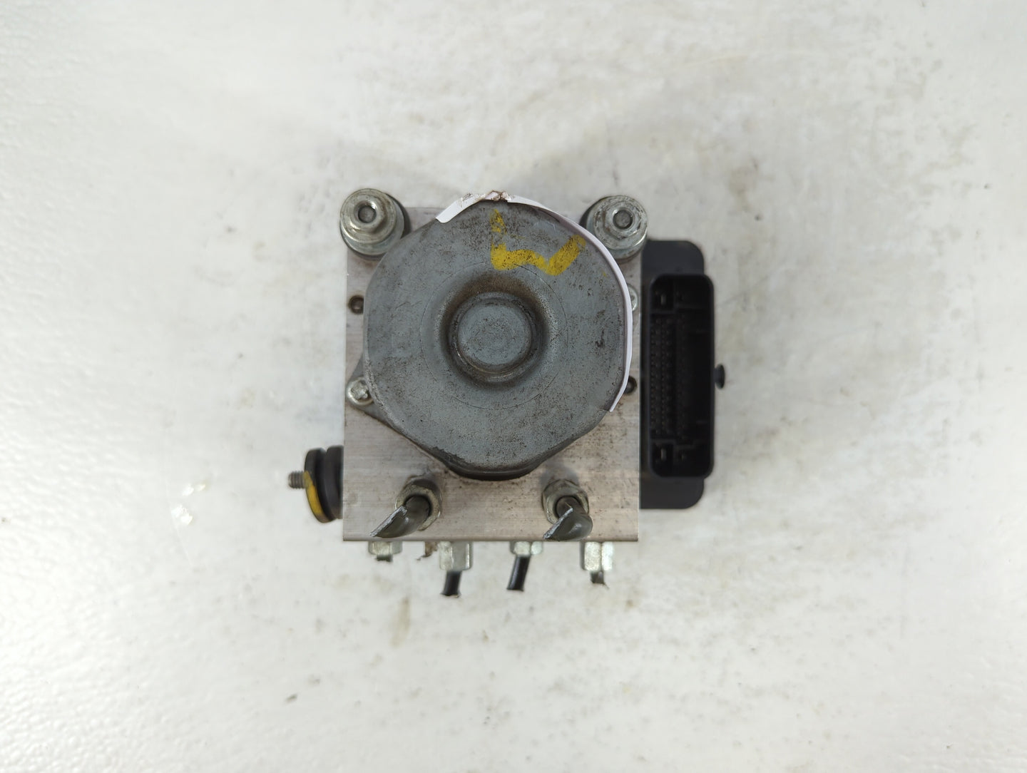 2017 Nissan Altima ABS Pump Control Module Replacement P/N:47660 9HS0A 269 644 Fits OEM Used Auto Parts - Oemusedautoparts1.com