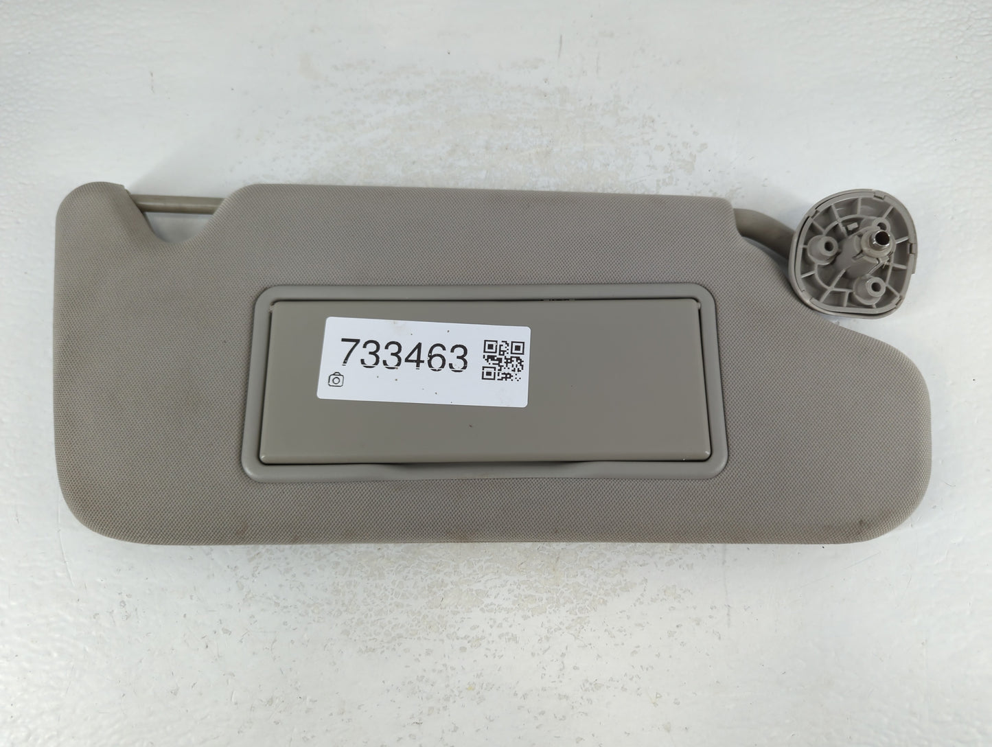 2006-2016 Chevrolet Impala Sun Visor Shade Replacement Passenger Right Mirror Fits OEM Used Auto Parts - Oemusedautoparts1.com