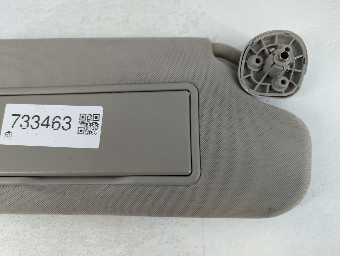 2006-2016 Chevrolet Impala Sun Visor Shade Replacement Passenger Right Mirror Fits OEM Used Auto Parts - Oemusedautoparts1.com