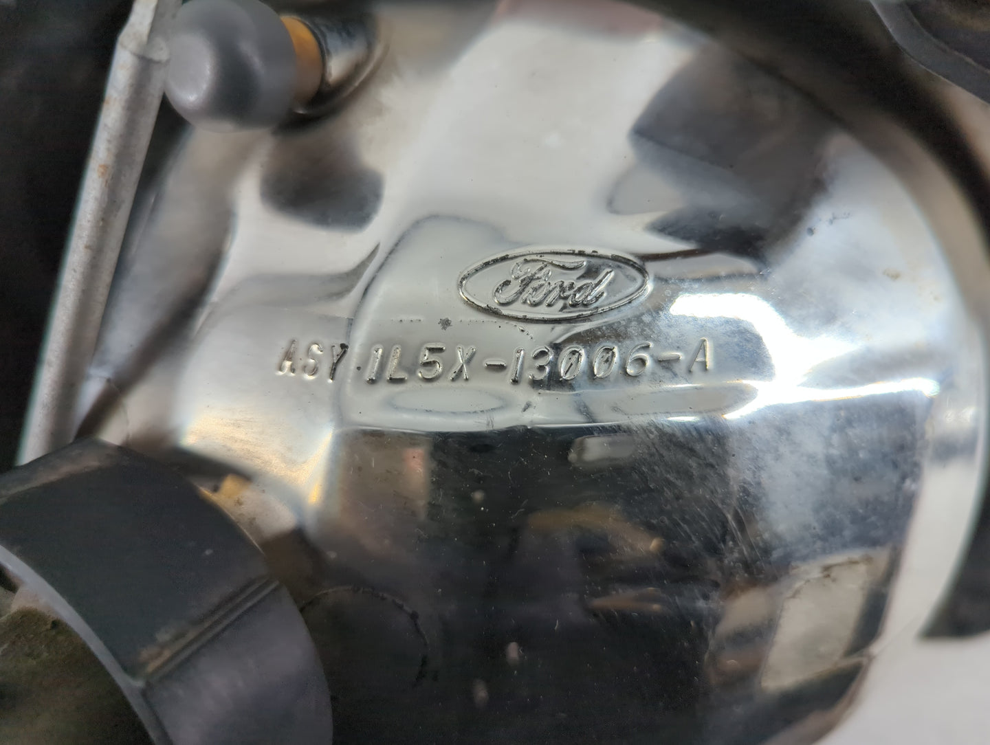 Ford Explorer Driver Left Oem Head Light Headlight Lamp - Oemusedautoparts1.com