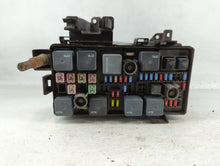 2006-2007 Buick Lucerne Fusebox Fuse Box Panel Relay Module P/N:15812664 Fits Fits 2006 2007 OEM Used Auto Parts