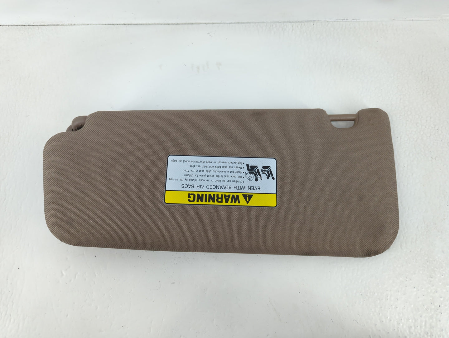 2019-2021 Hyundai Santa Fe Sun Visor Shade Replacement Passenger Right Mirror Fits Fits 2019 2020 2021 OEM Used Auto Parts - Oemusedautoparts1.com