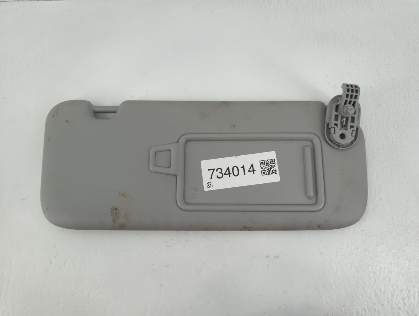 2021-2022 Hyundai Elantra Sun Visor Shade Replacement Passenger Right Mirror Fits Fits 2021 2022 OEM Used Auto Parts - Oemusedautoparts1.com