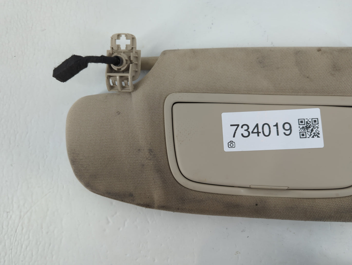 2015-2017 Lincoln Mkz Sun Visor Shade Replacement Driver Left Mirror Fits Fits 2015 2016 2017 OEM Used Auto Parts - Oemusedautoparts1.com
