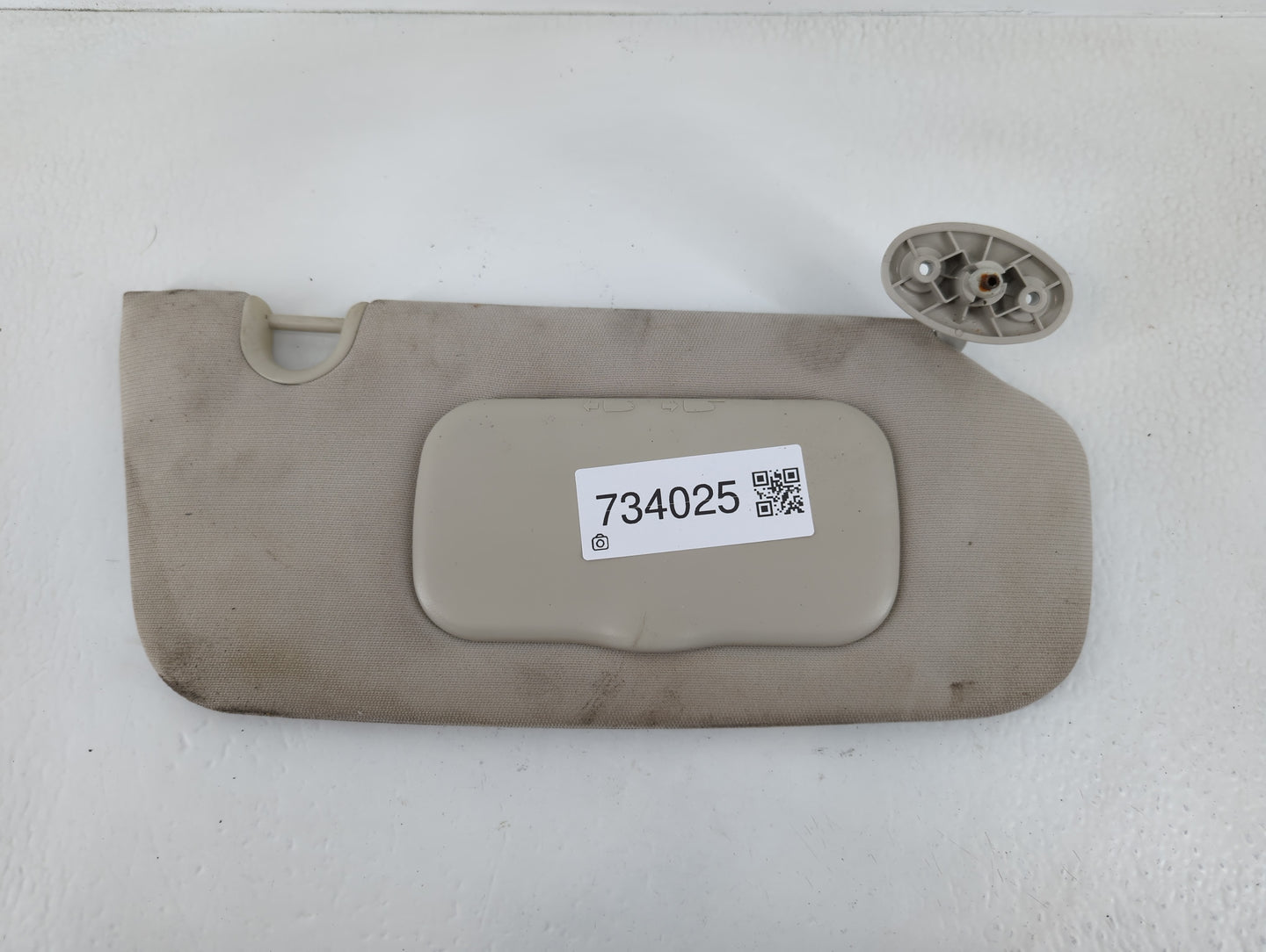 2017 Jeep Compass Sun Visor Shade Replacement Passenger Right Mirror Fits OEM Used Auto Parts - Oemusedautoparts1.com