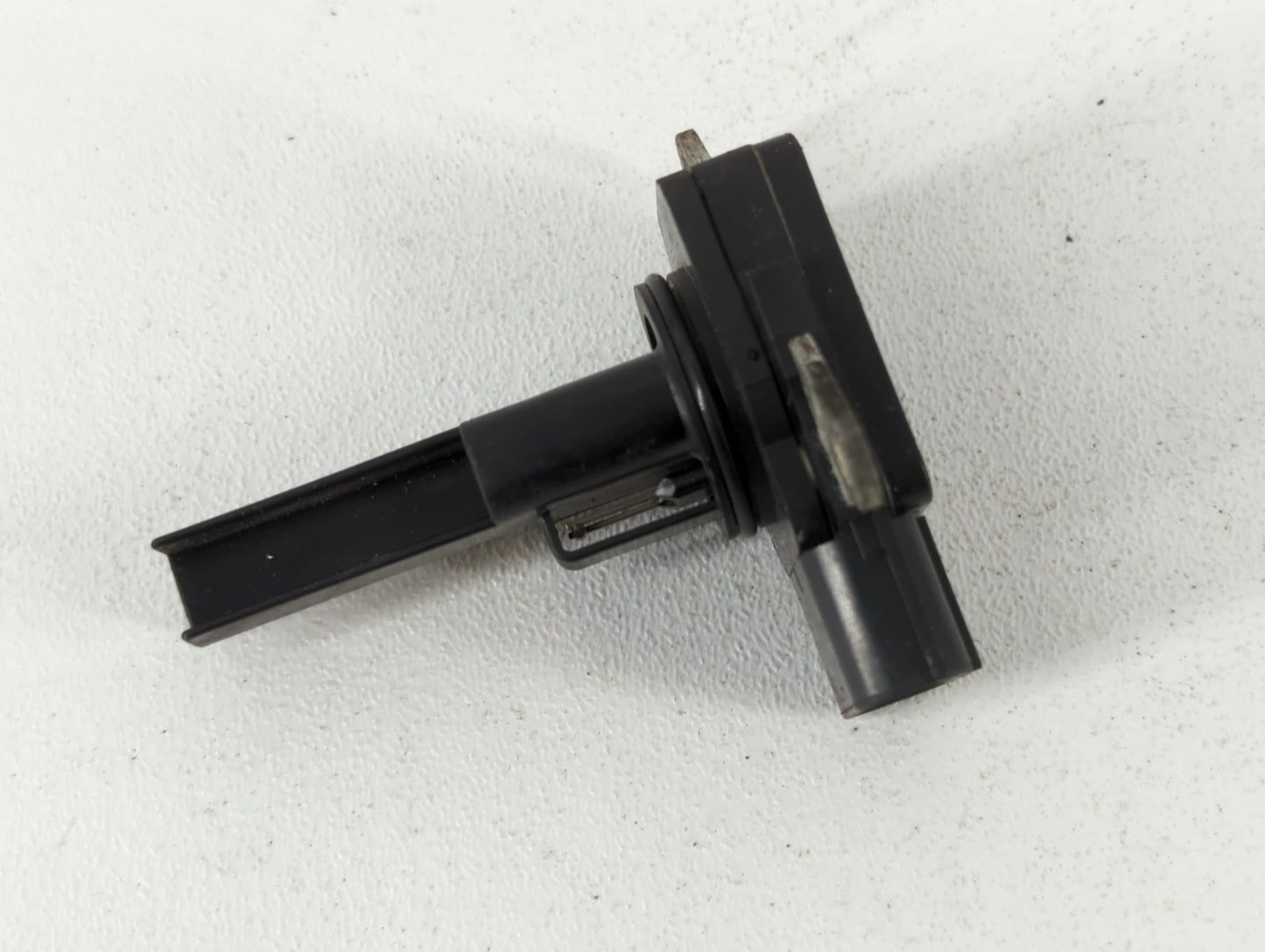 2010-2011 Buick Lacrosse Mass Air Flow Meter Maf - Oemusedautoparts1.com