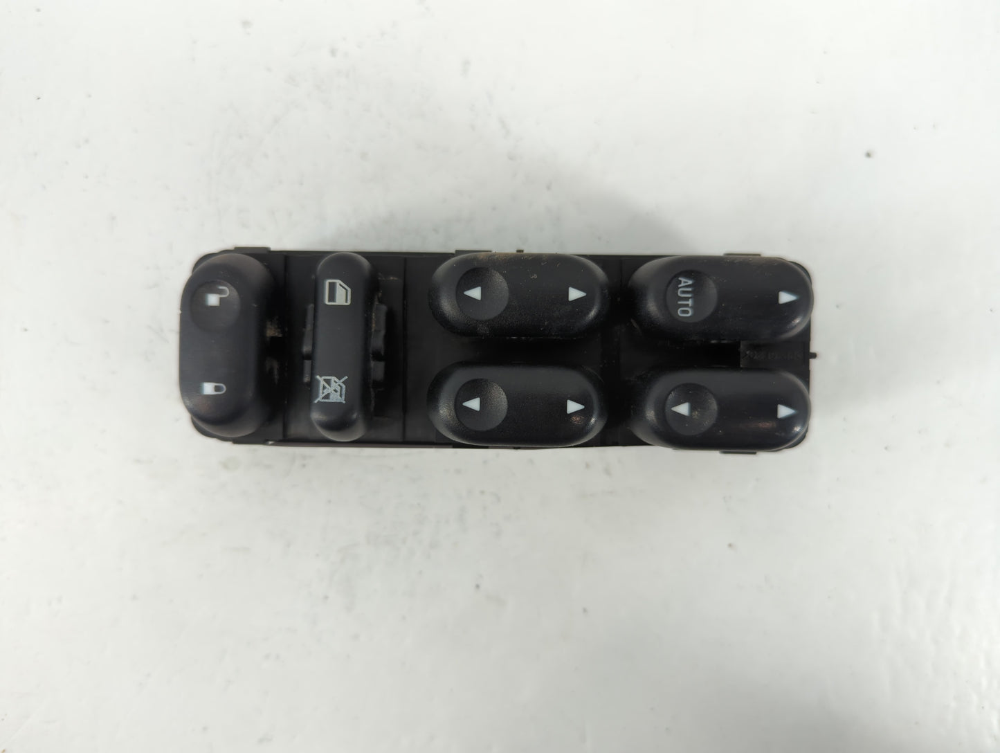 2001-2007 Ford Escape Master Power Window Switch Replacement Driver Side Left Fits Fits 2001 2002 2003 2004 2005 2006 2007 OEM Used Auto Parts - Oemusedautoparts1.com