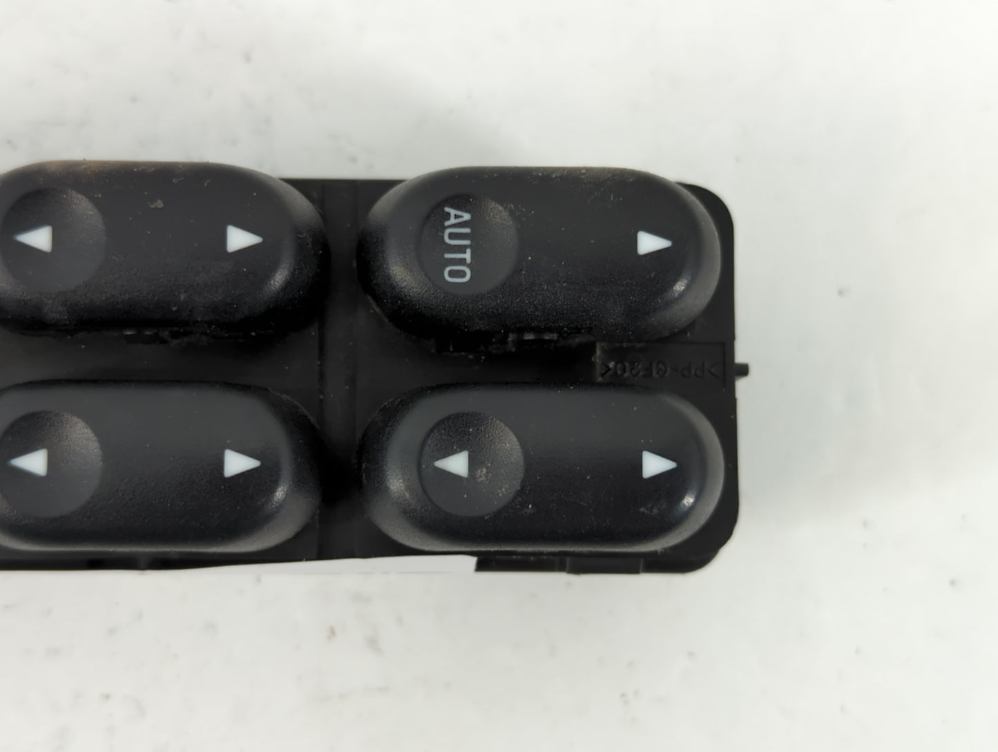 2001-2007 Ford Escape Master Power Window Switch Replacement Driver Side Left Fits Fits 2001 2002 2003 2004 2005 2006 2007 OEM Used Auto Parts - Oemusedautoparts1.com