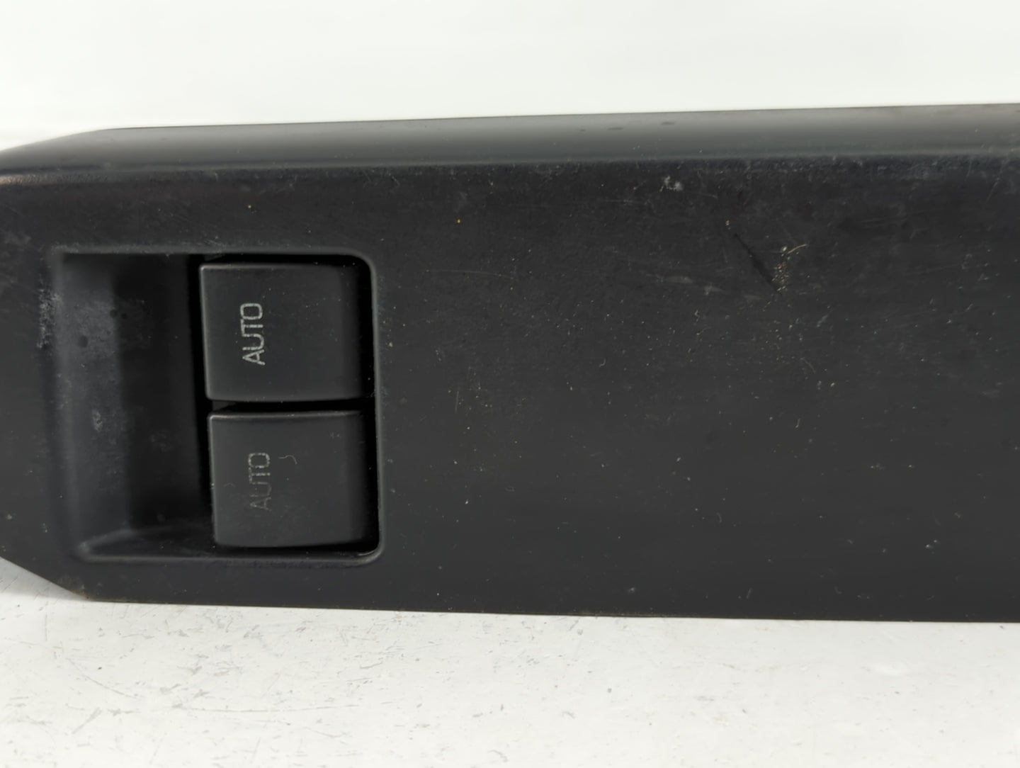 2010-2017 Chevrolet Equinox Master Power Window Switch Replacement Driver Side Left P/N:DR33-14A564-AAW Fits OEM Used Auto Parts - Oemusedautoparts1.com