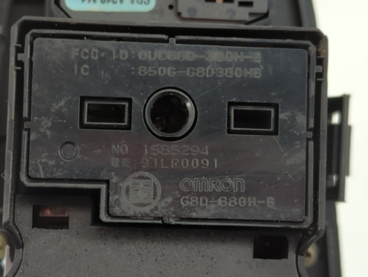 2014 Cadillac Ats Master Power Window Switch Replacement Driver Side Left P/N:1585294 850G-G8D380HB Fits OEM Used Auto Parts - Oemusedautoparts1.com