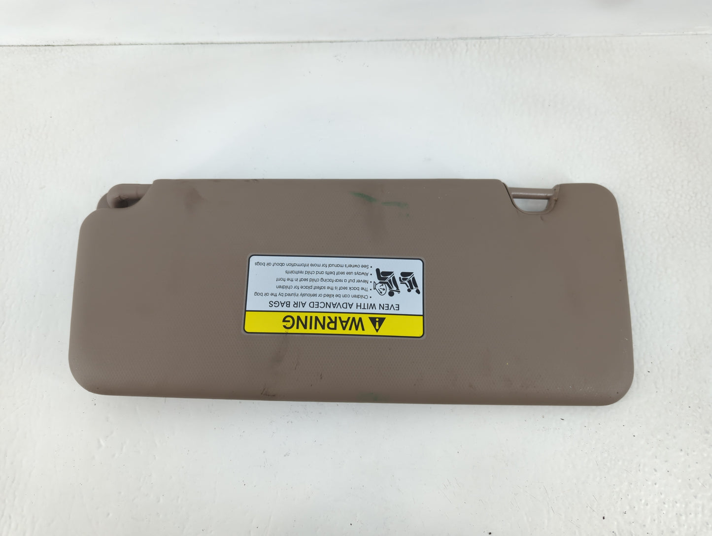 2016-2021 Hyundai Tucson Sun Visor Shade Replacement Passenger Right Mirror Fits Fits 2016 2017 2018 2019 2020 2021 OEM Used Auto Parts - Oemusedautoparts1.com