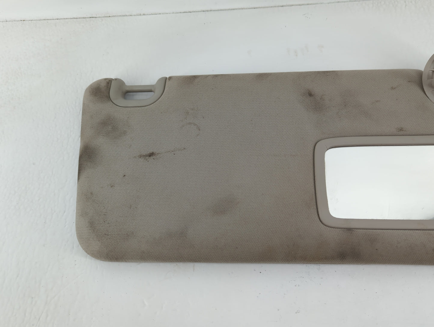 2014 Dodge Ram 1500 Sun Visor Shade Replacement Passenger Right Mirror Fits Fits 2013 2015 2016 2017 2018 2019 2020 2021 2022 OEM Used Auto Parts - Oemusedautoparts1.com