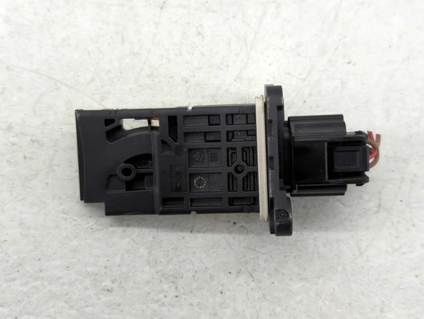 Nissan Frontier Mass Air Flow Meter Maf - Oemusedautoparts1.com