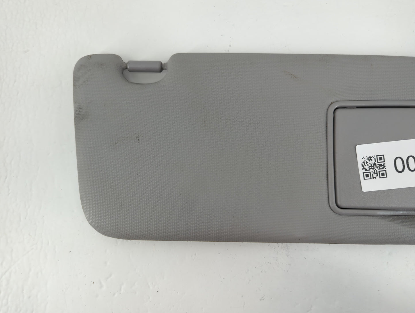 2006-2007 Hyundai Sonata Sun Visor Shade Replacement Passenger Right Mirror Fits Fits 2006 2007 OEM Used Auto Parts - Oemusedautoparts1.com