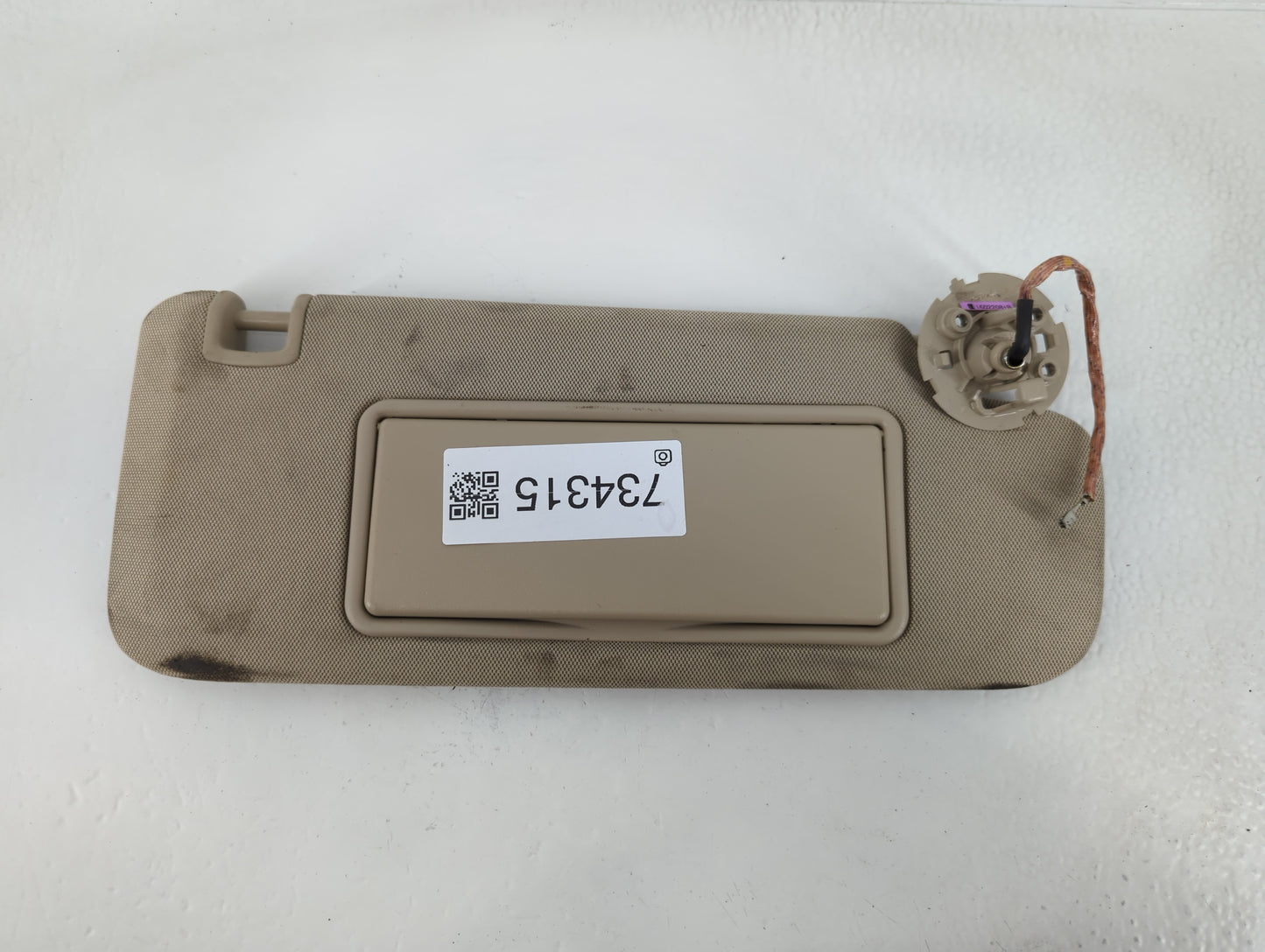 2014-2019 Cadillac Cts Sun Visor Shade Replacement Passenger Right Mirror Fits Fits 2014 2015 2016 2017 2018 2019 OEM Used Auto Parts - Oemusedautoparts1.com