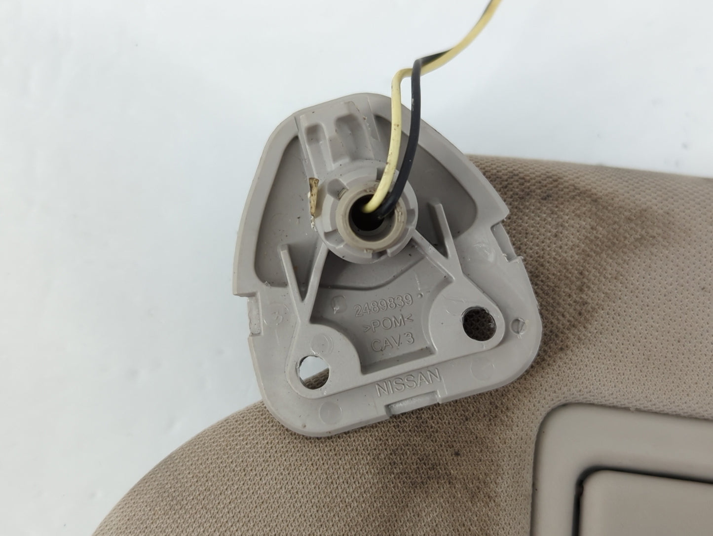 2015-2018 Nissan Murano Sun Visor Shade Replacement Driver Left Mirror Fits Fits 2015 2016 2017 2018 OEM Used Auto Parts - Oemusedautoparts1.com