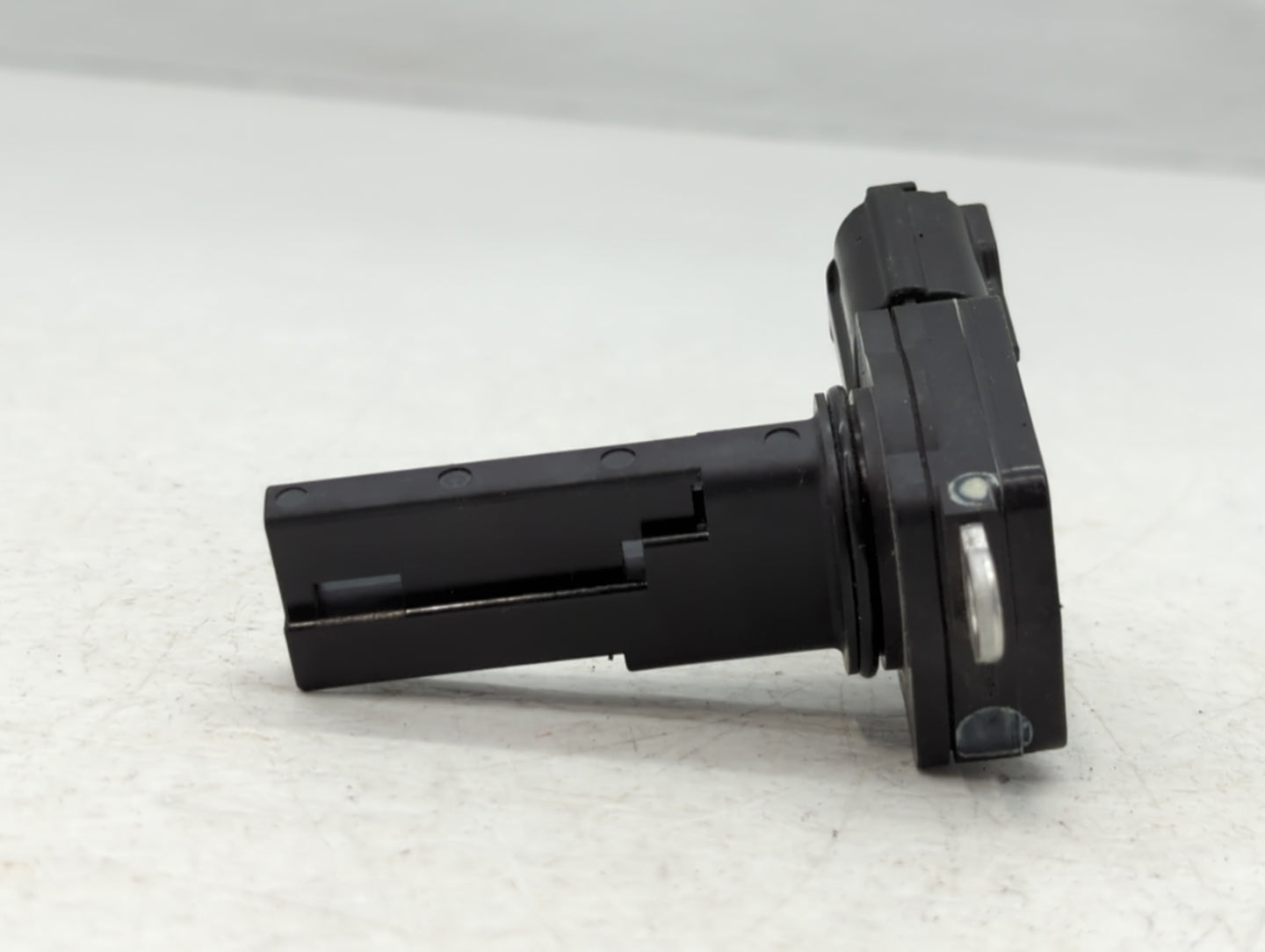 2014-2018 Subaru Forester Mass Air Flow Meter Maf - Oemusedautoparts1.com