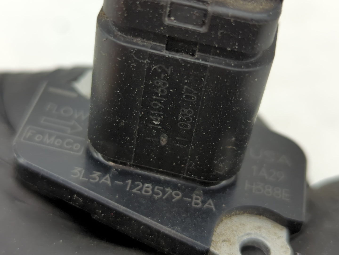 2005-2012 Ford Escape Mass Air Flow Meter Maf - Oemusedautoparts1.com