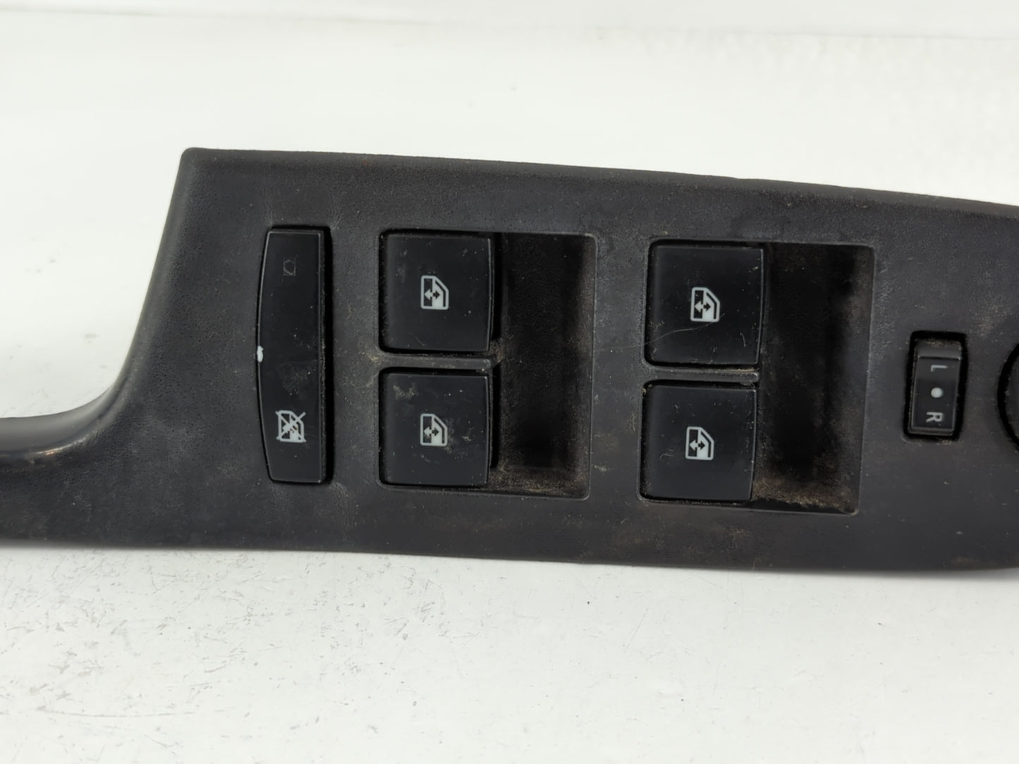 2010-2017 Chevrolet Equinox Master Power Window Switch Replacement Driver Side Left P/N:2031 7599 Fits OEM Used Auto Parts - Oemusedautoparts1.com
