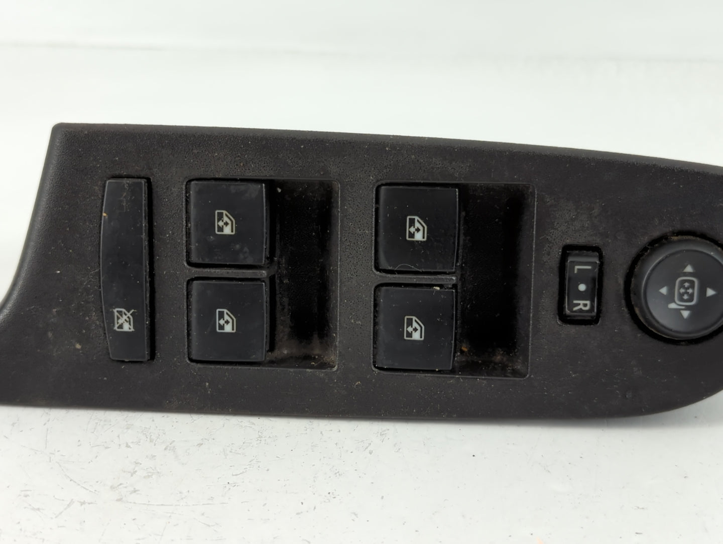 2010-2017 Chevrolet Equinox Master Power Window Switch Replacement Driver Side Left P/N:20917599 Fits OEM Used Auto Parts - Oemusedautoparts1.com