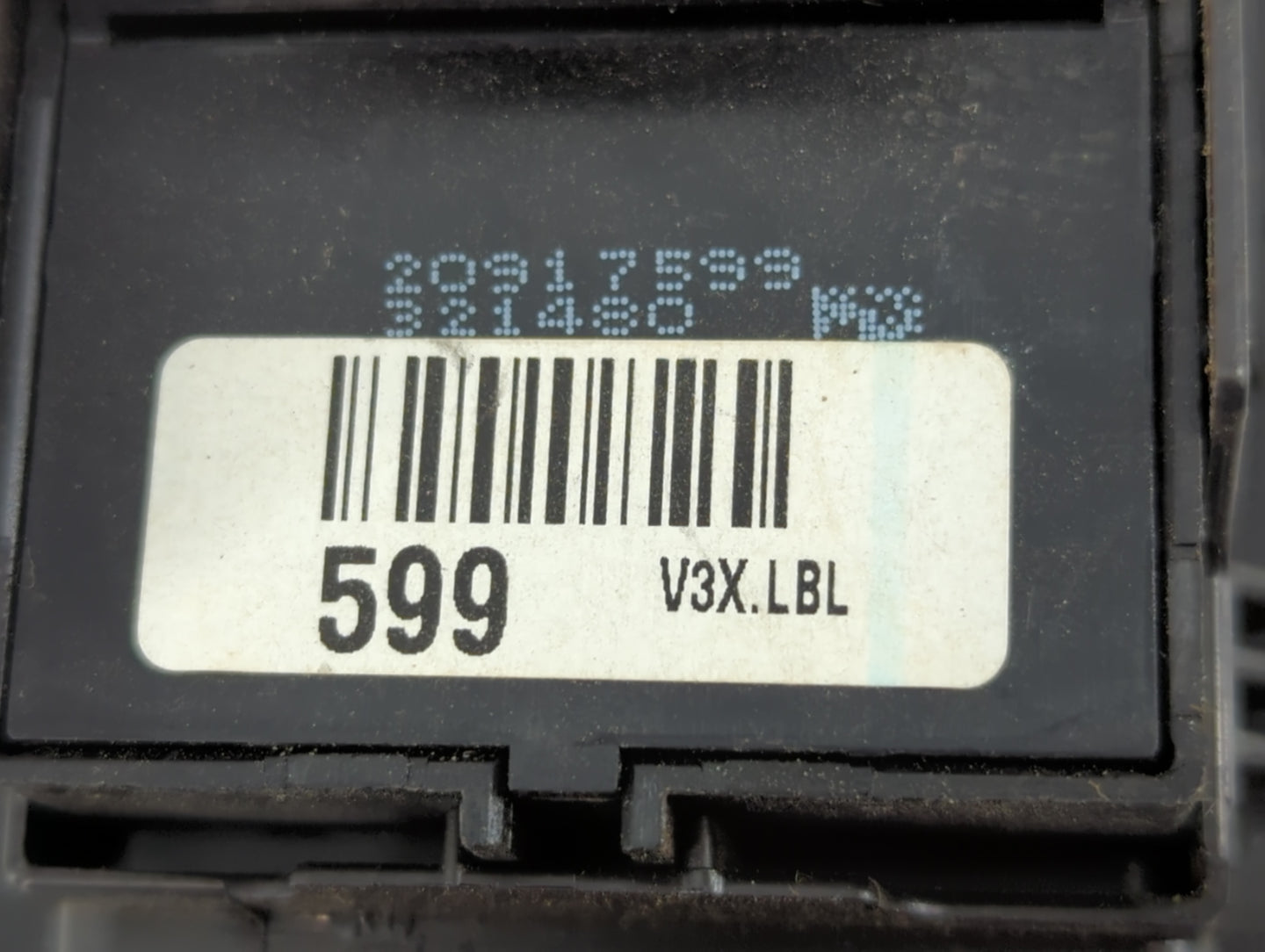 2010-2017 Chevrolet Equinox Master Power Window Switch Replacement Driver Side Left P/N:20917599 Fits OEM Used Auto Parts - Oemusedautoparts1.com